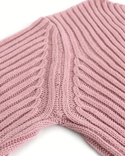 Sweter lniany z asymetrycznym dekoltem