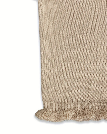 Sweter z dekoltem w serek i falbaną u dołu