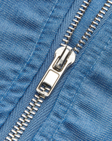 Top z denimu z wiązaniem na szyi i paskiem