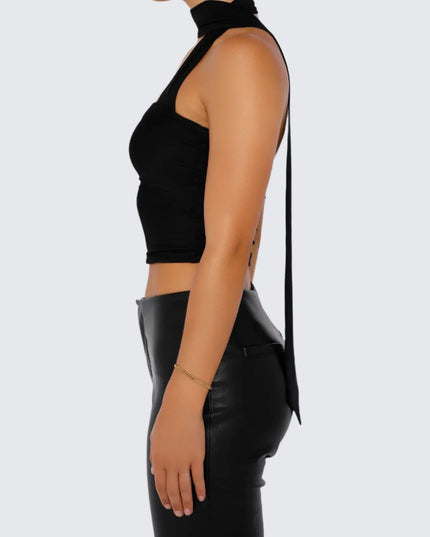 Top bez rękawów typu halter