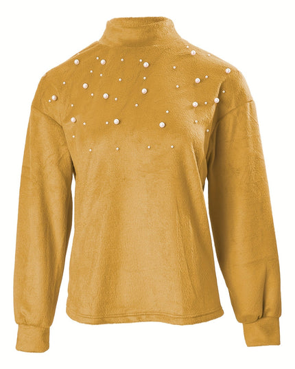 Sweter z golfem i koralikami